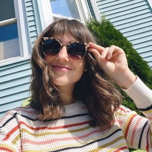 Meet your Posher, Cassie